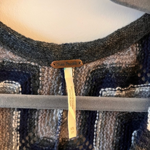 Free People Wool-Blend Chevron Patterned Black and Gray Dress - XS - Picture 5 of 13